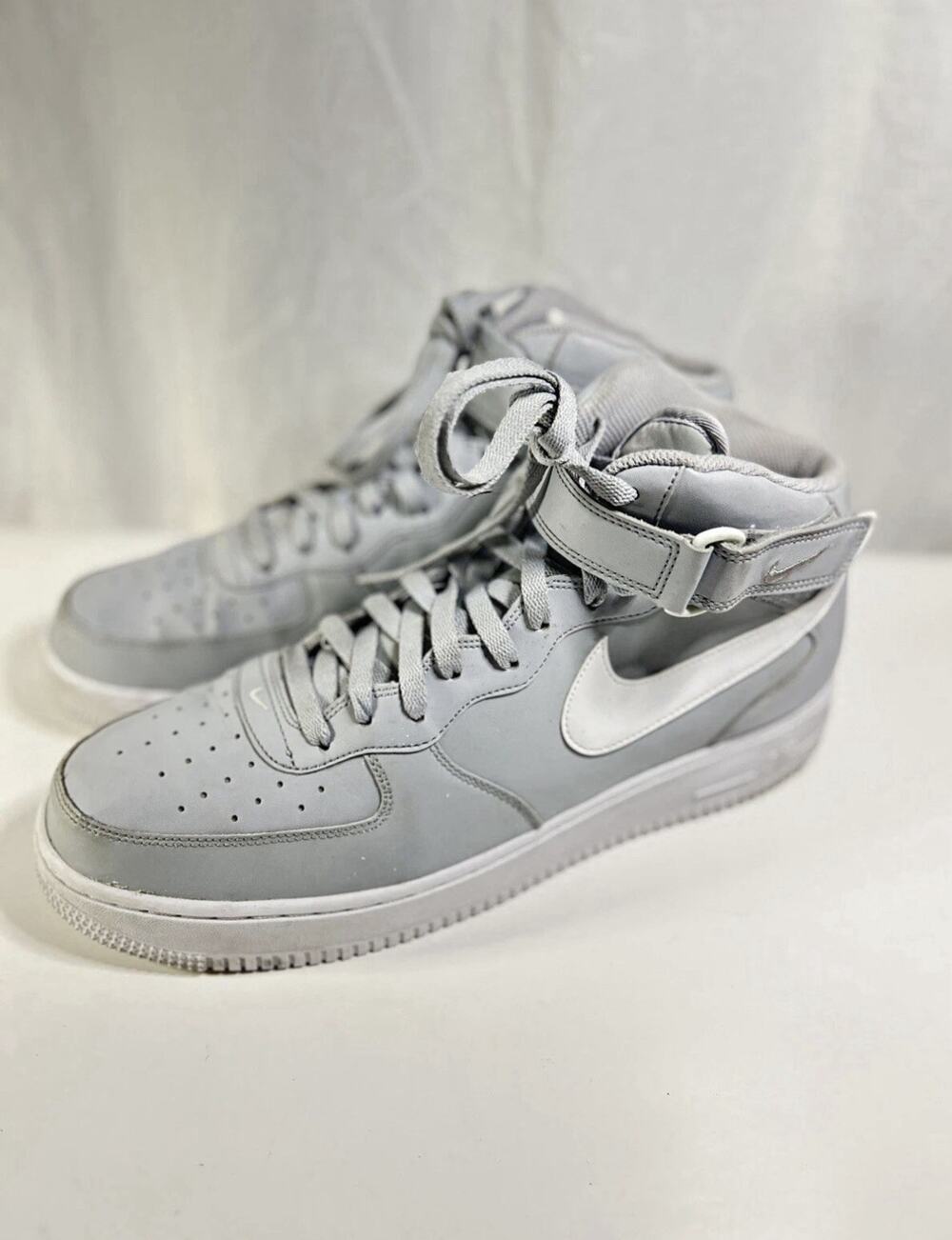 Nike Air Force 1 Mid Sz 13 Man Wolf Grey White AF1 315123-033